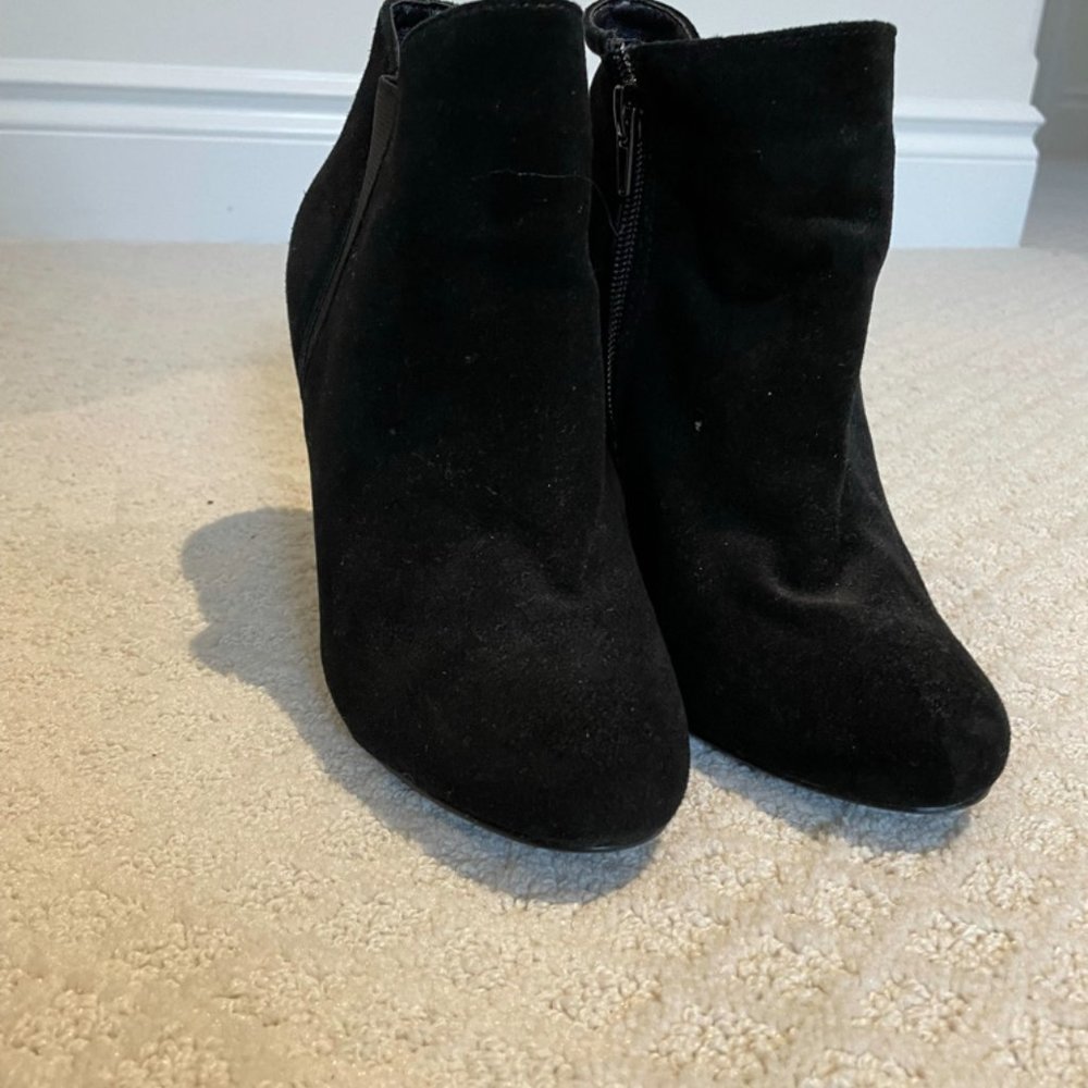 Steve Madden Suede Booties - Picture 3 of 8